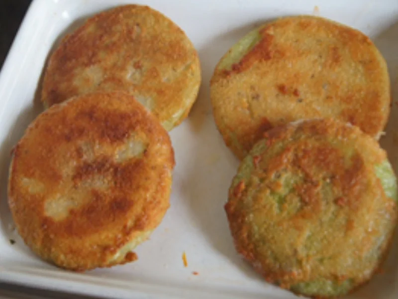 Kohlrabi-Schnitzel mit Sellerie-Kartoffel-Stampf - Rezept - Bild Nr. 14695