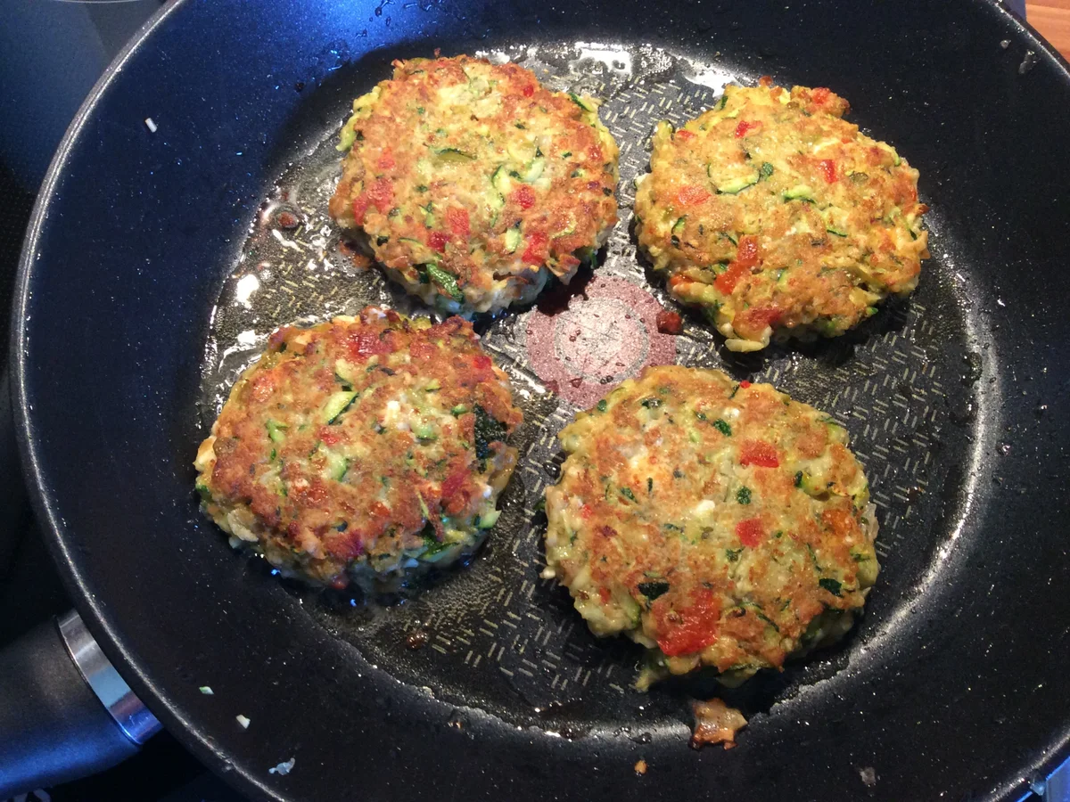 Zucchini-Küchlein - Rezept - Bild Nr. 14693