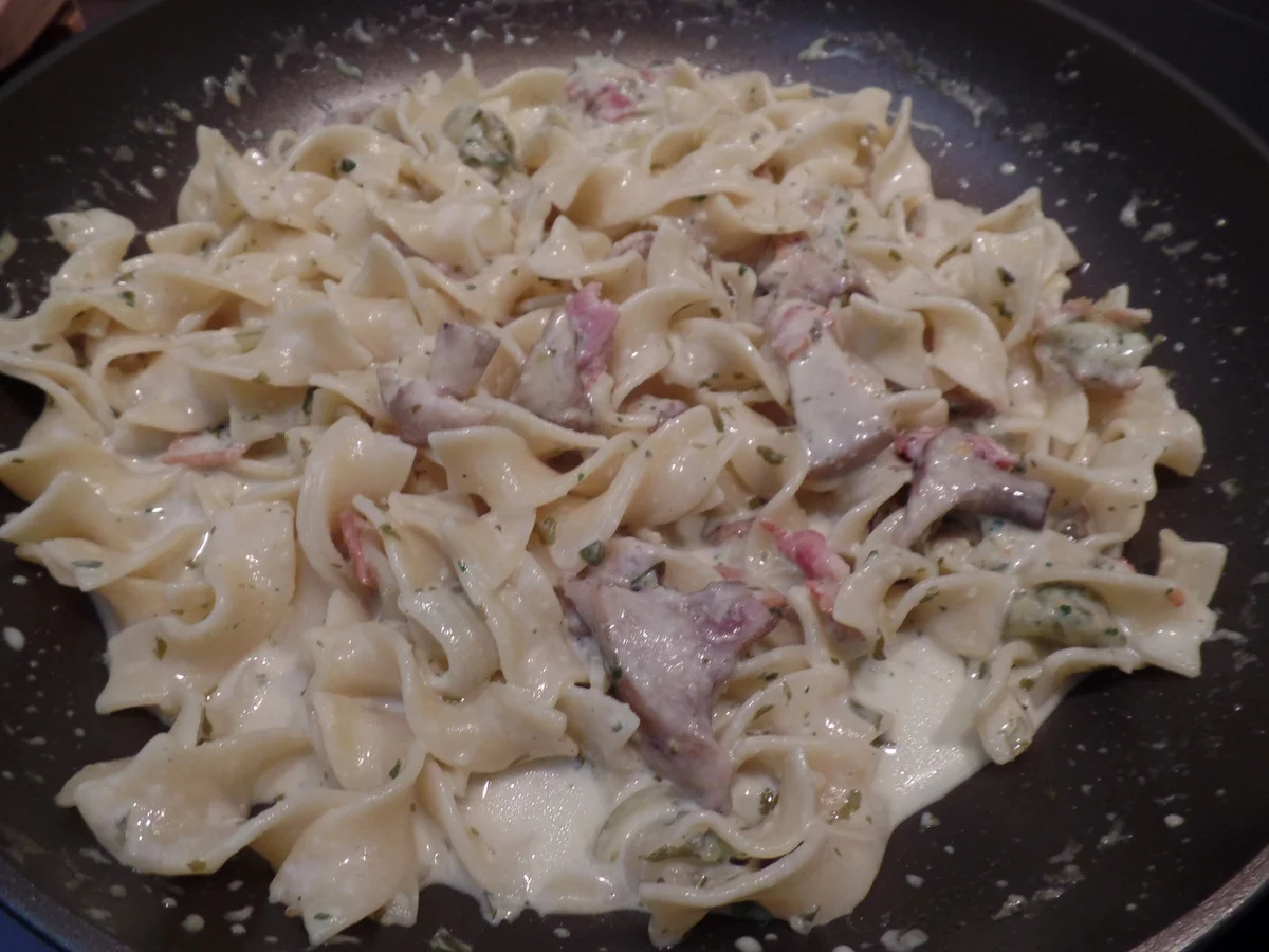 Rezept: Pilz-Nudeln Bild Nr. 14700 Pilz-Nudeln - Rezept - Bild Nr. 14700