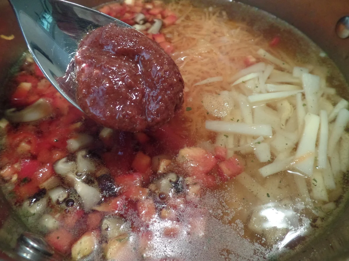 Rezept: Sauer-Scharf-Suppe Bild Nr. 14706 Sauer-Scharf-Suppe - Rezept - Bild Nr. 14706