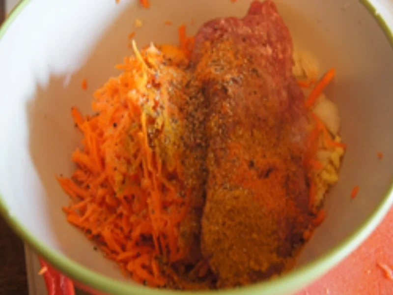 Frittierter Blumenkohl im Bierteig mit Möhrenbuletten und Kartoffelstampf - Rezept - Bild Nr. 14709