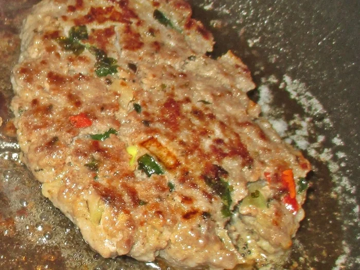 Rezept: Meine würzigen Hamburger Bild Nr. 14704 Meine würzigen Hamburger - Rezept - Bild Nr. 14704