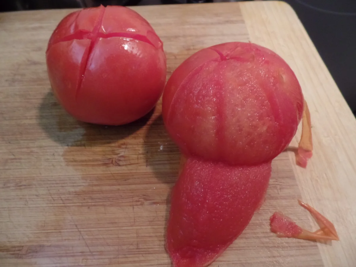 Spaghetti-Nester mit Tomaten-Hollandaise - Rezept - Bild Nr. 14703