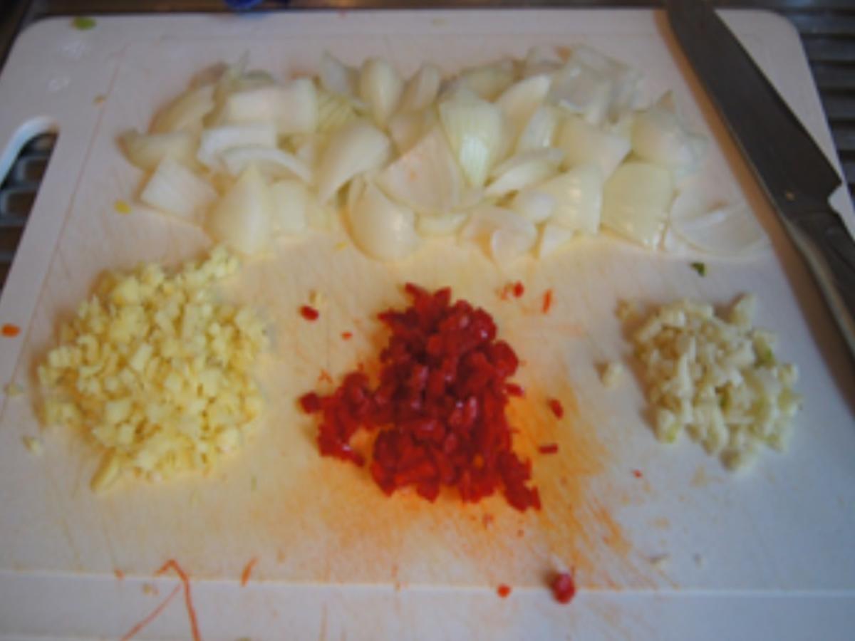 Riesen-Garnelen auf roten Curry-Paprika-Pfannengemüse - Rezept - Bild Nr. 5