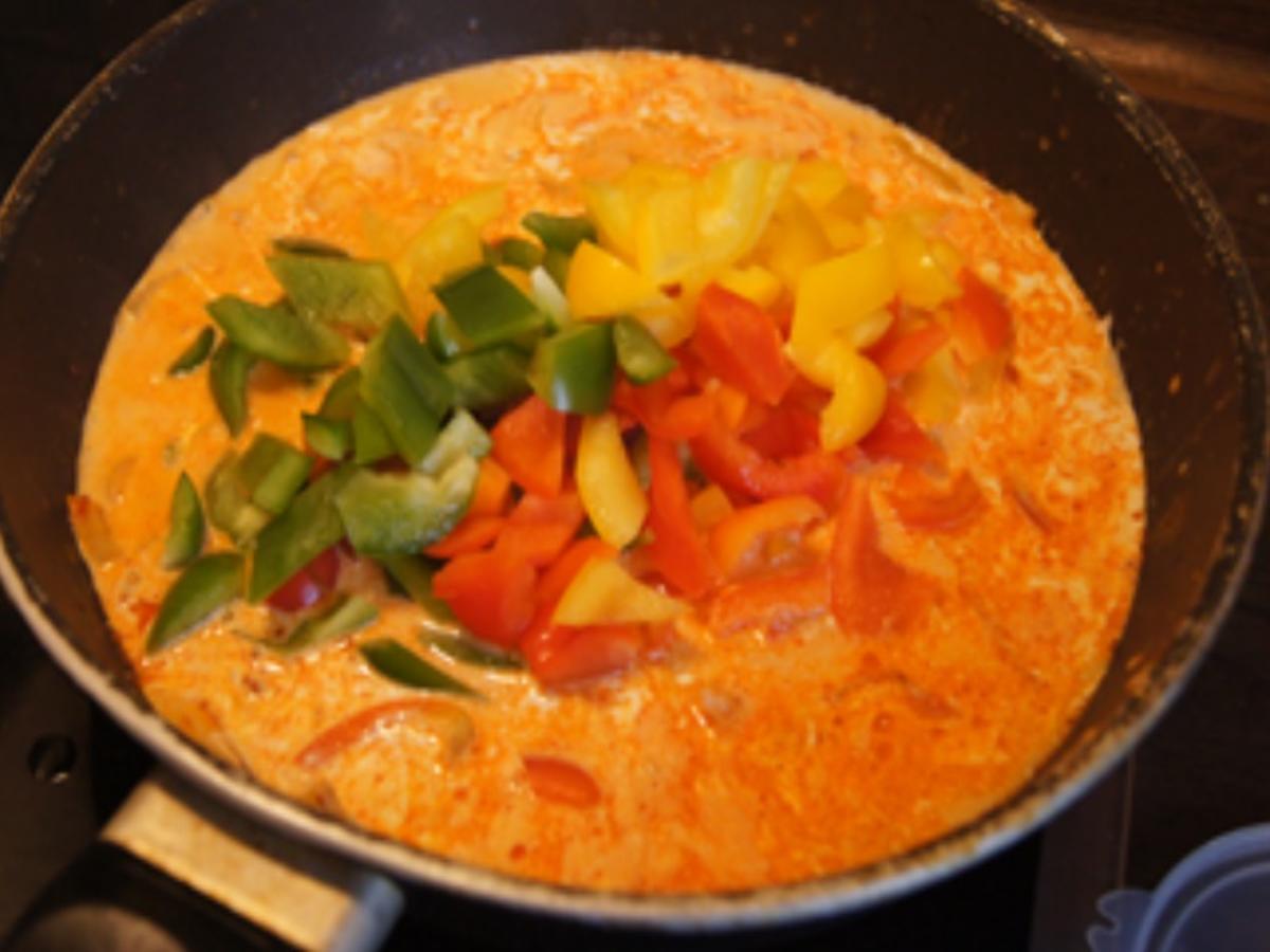 Riesen-Garnelen auf roten Curry-Paprika-Pfannengemüse - Rezept - Bild Nr. 9