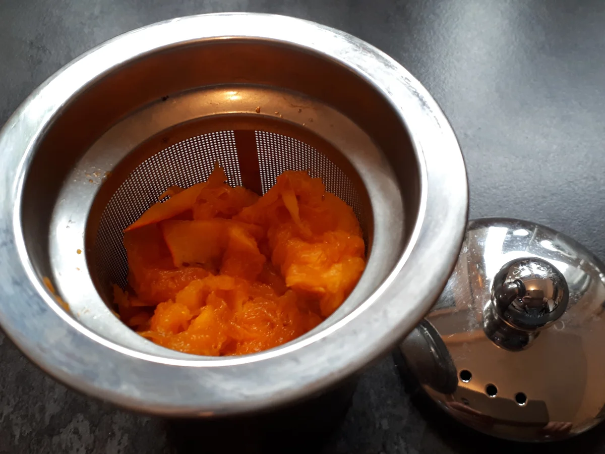 Rezept: HOKAMÖPA ~ Kürbissuppe Bild Nr. 14819 HOKAMÖPA ~ Kürbissuppe - Rezept - Bild Nr. 14819