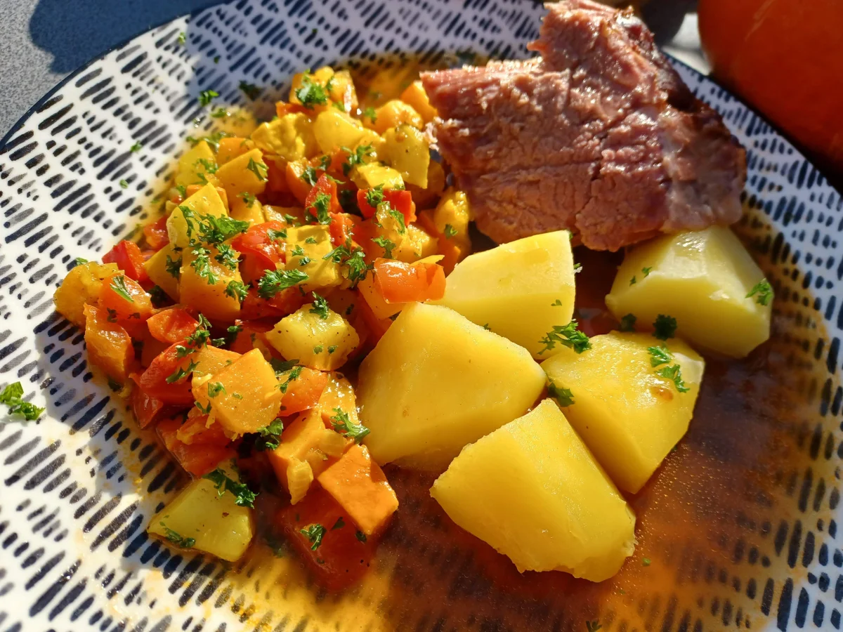 Buntes Kürbis - Zucchini - Gemüse zur kb Challenge Oktober 2021 - Rezept - Bild Nr. 14733