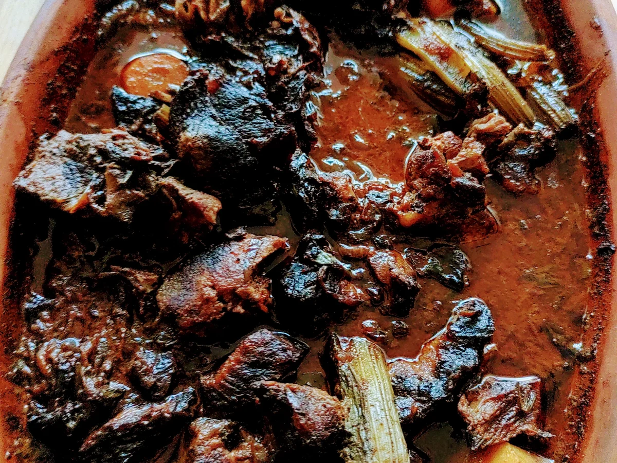 Gulasch aus dem Römertopf bei Niedertemperatur - Rezept - Bild Nr. 14760