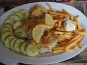 Kross gebackenes Seelachsfilet mit Pommes Frites - Rezept - Bild Nr. 2