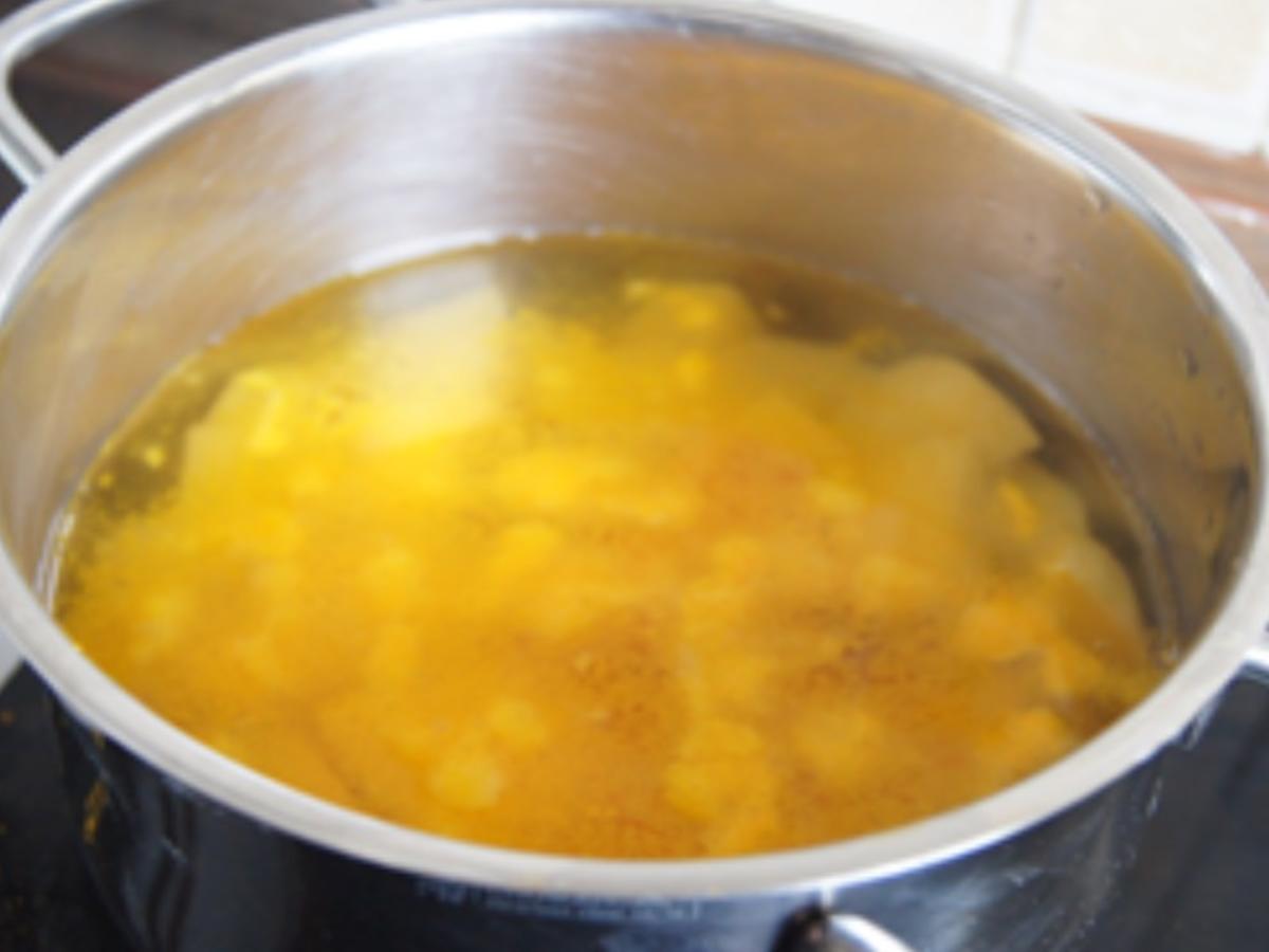 Feine Bratwurst mit Buschbohnen und Kartoffelstampf mit Röstzwiebeln - Rezept - Bild Nr. 10