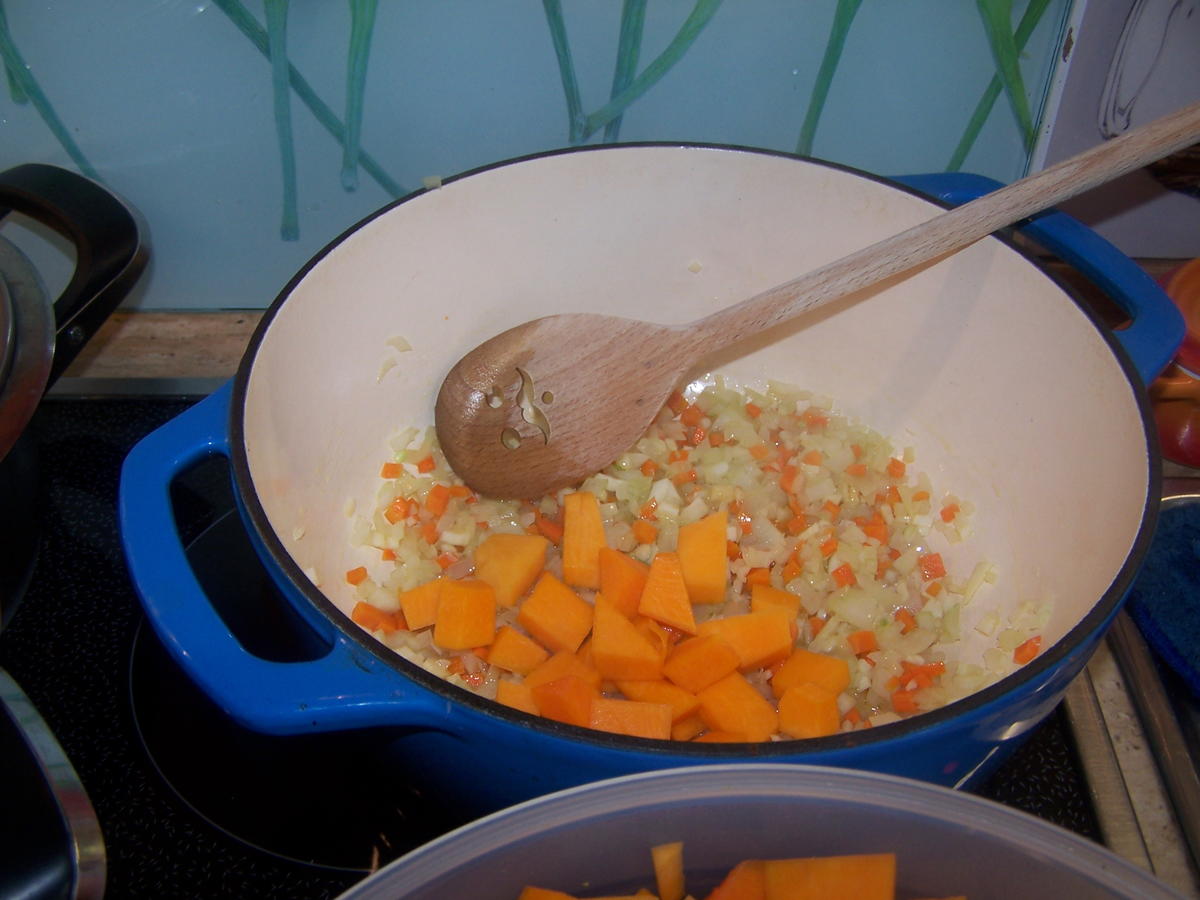 Kürbissuppe pikant - Rezept - Bild Nr. 14827