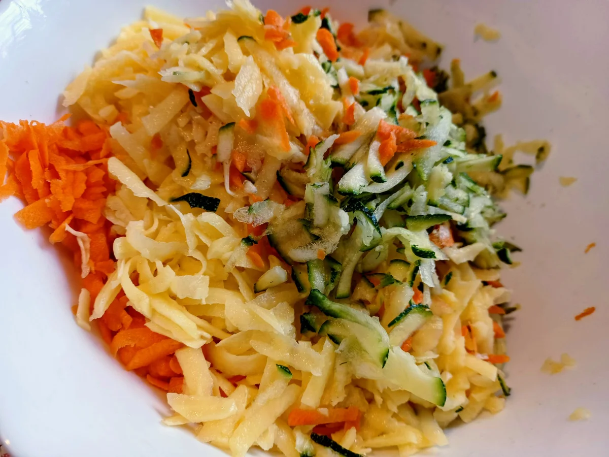 Gemüsepuffer mit Dip - Rezept - Bild Nr. 14820