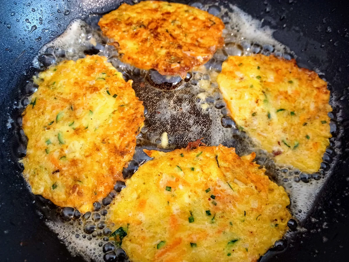 Gemüsepuffer mit Dip - Rezept - Bild Nr. 14828