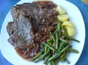Rezept: Geschmorte Hochrippe mit Steinpilzen und Roweinsoße Bild Nr. 2 Geschmorte Hochrippe mit Steinpilzen und Roweinsoße - Rezept - Bild Nr. 2