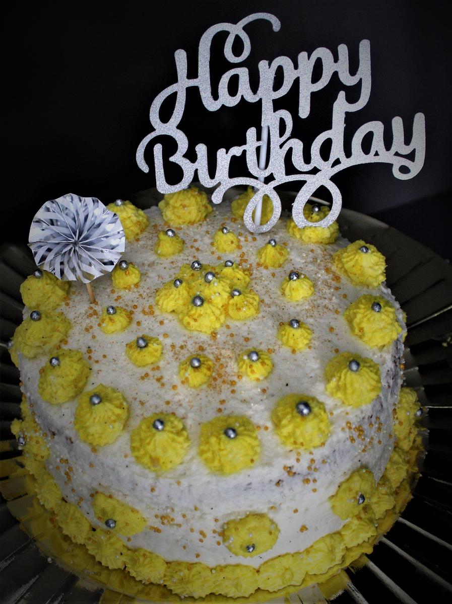 Geburtstagstorte Kokos- Frischkäse Torte - Rezept - Bild Nr. 2