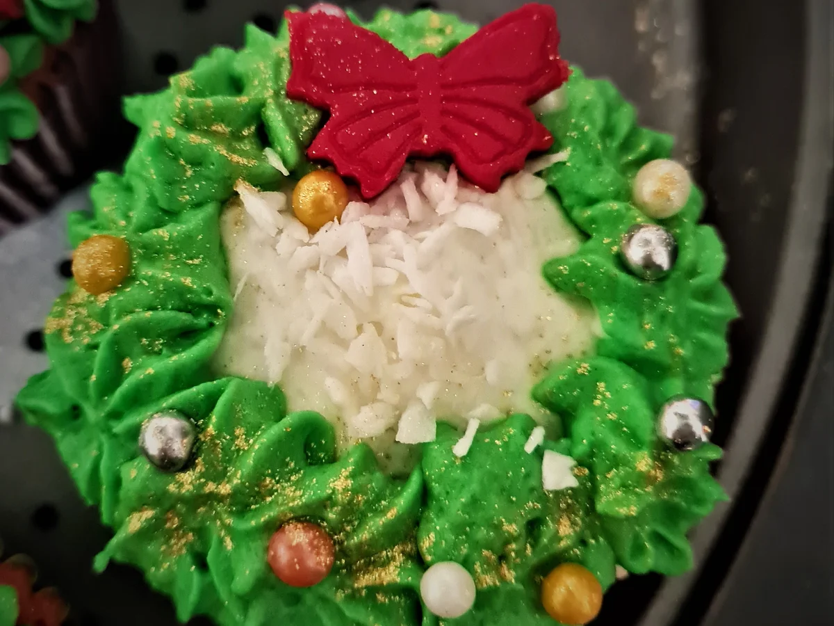 Geburtstagstorte Kokos- Frischkäse Torte - Rezept - Bild Nr. 15293