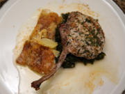 Kotelett vom Duroc-Schwein vom Grill mit Kartoffelgratin, Blattspinat und Tomatenschaum - Rezept - Bild Nr. 2