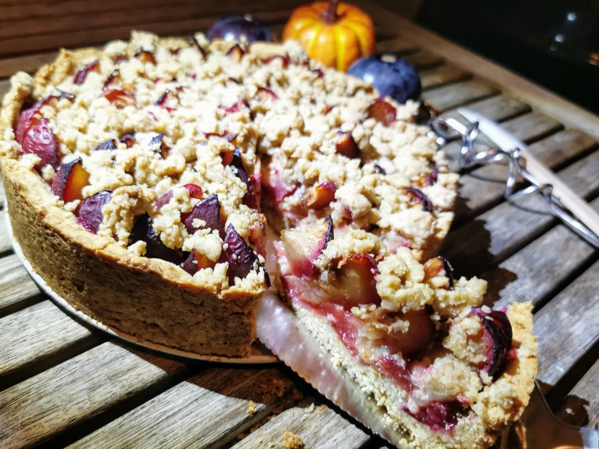 Rezept: BiNe` S PFLAUMENKUCHEN MIT STREUSELN Bild Nr. 2 BiNe` S PFLAUMENKUCHEN MIT STREUSELN - Rezept - Bild Nr. 2