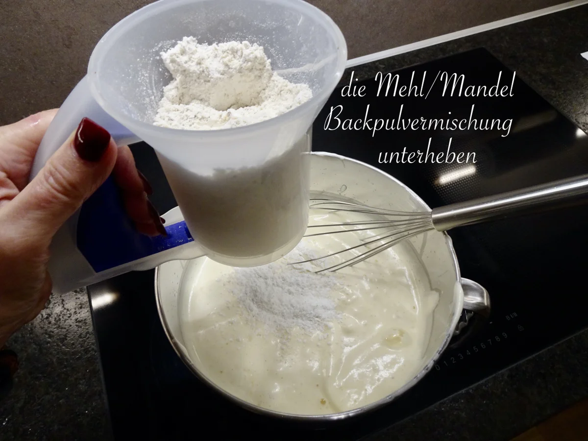 blitzschnelles, flaumiges Mandelbiskuit - Rezept - Bild Nr. 14861