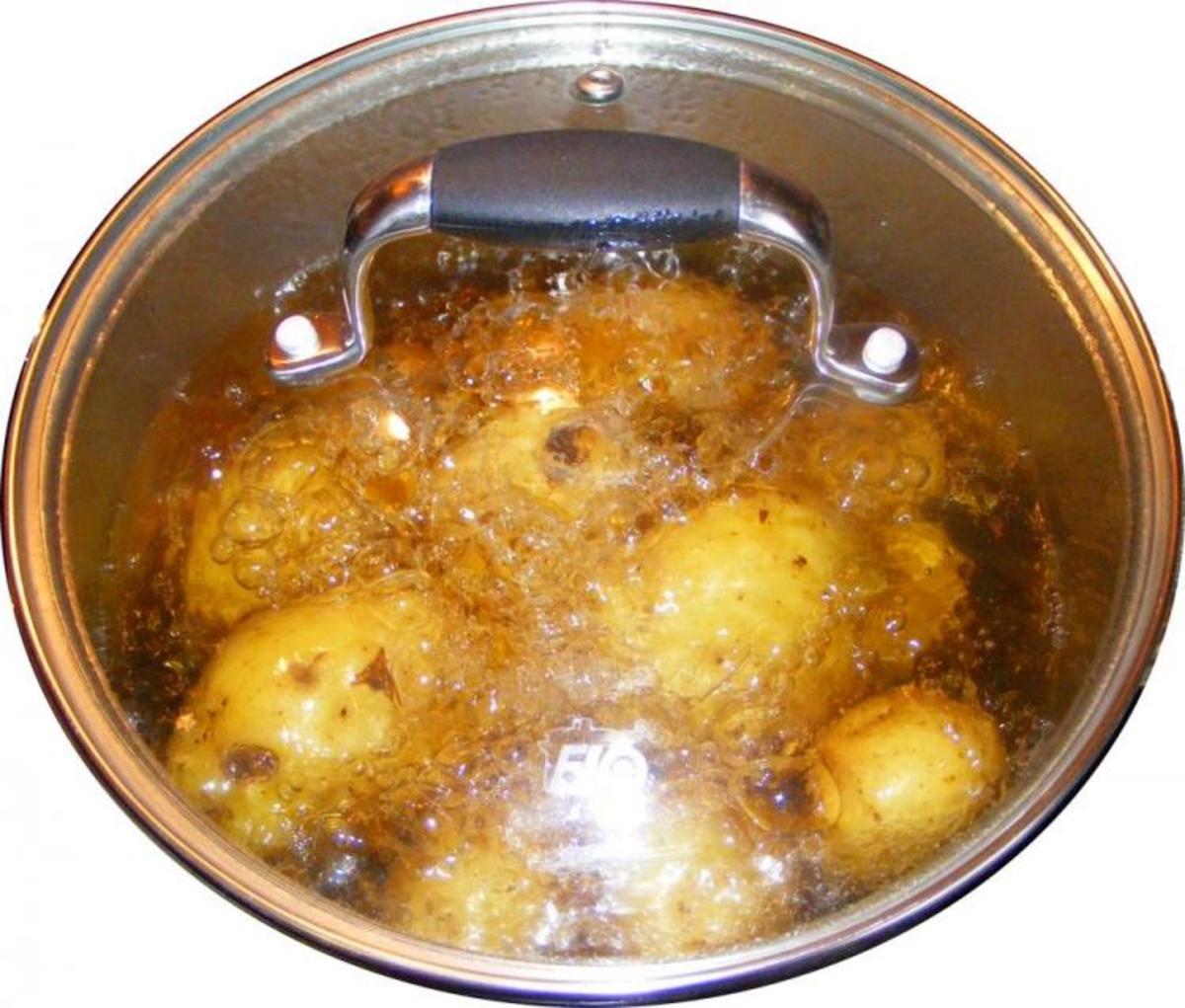 Warmer Kartoffelsalat mit grünen Bohnen und Speck - Rezept - Bild Nr. 14874