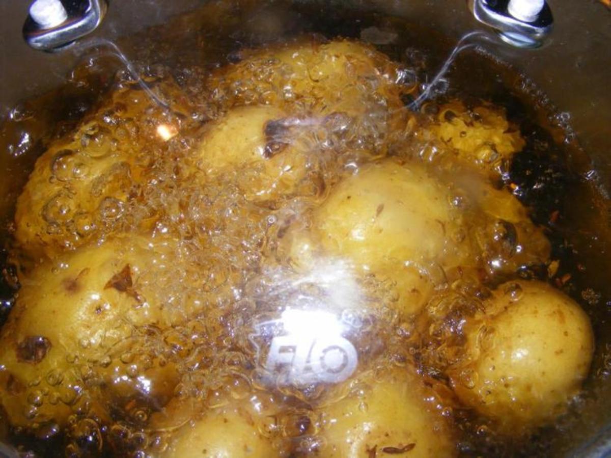Warmer Kartoffelsalat mit grünen Bohnen und Speck - Rezept - Bild Nr. 14875
