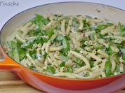 Pasta mit Gorgonzolasoße, Staudensellerie, Walnuss & Birne - Rezept - Bild Nr. 14877