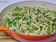 Pasta mit Gorgonzolasoße, Staudensellerie, Walnuss & Birne - Rezept - Bild Nr. 14877