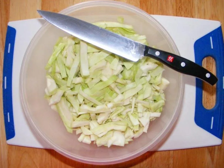 Rezept: Weißkrauteintopf mit Hackfleisch Bild Nr. 9 Weißkrauteintopf mit Hackfleisch - Rezept - Bild Nr. 9