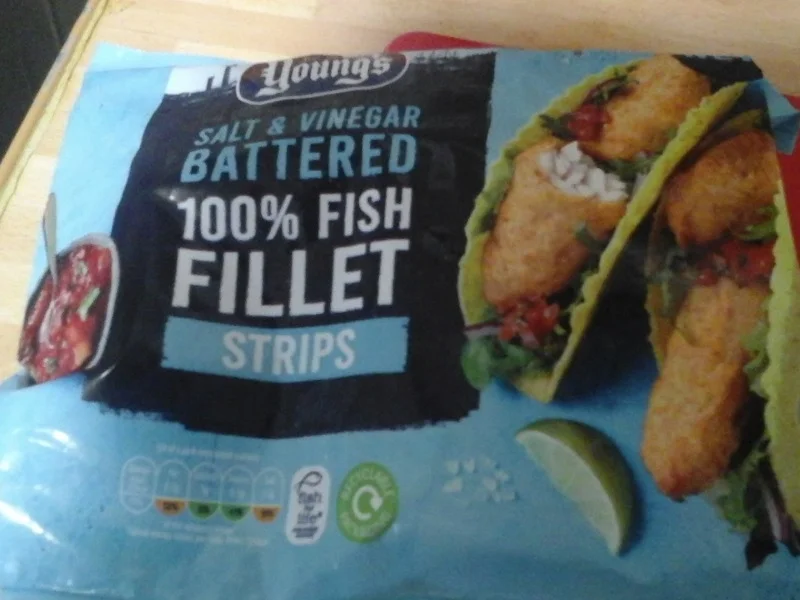 Rezept: Fisch und Pommes Frites mit gemischten Salat Bild Nr. 3 Fisch und Pommes Frites mit gemischten Salat - Rezept - Bild Nr. 3