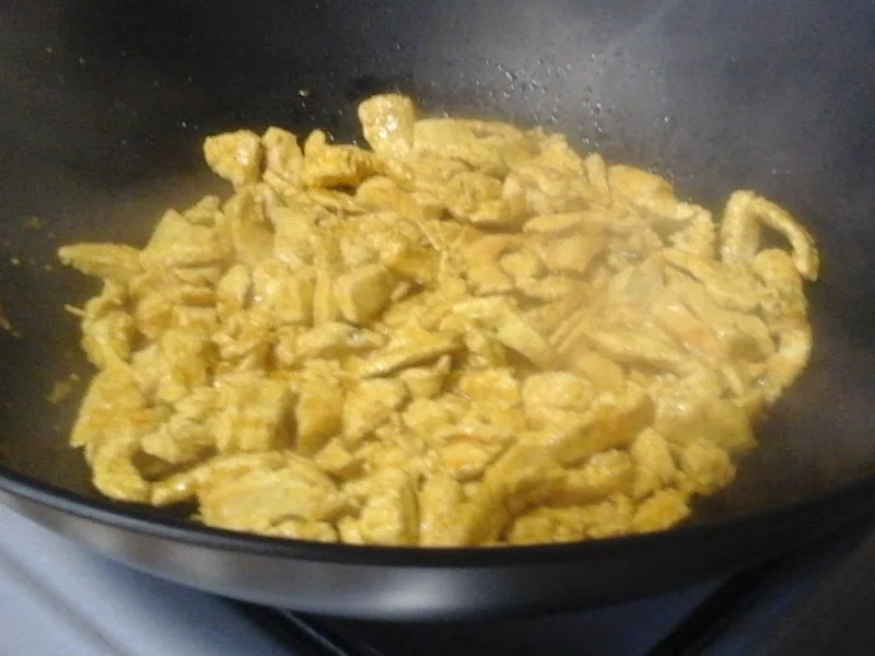 Putencurry mit Gemüse, Brokkoli und Kartoffelstampf - Rezept - Bild Nr. 7