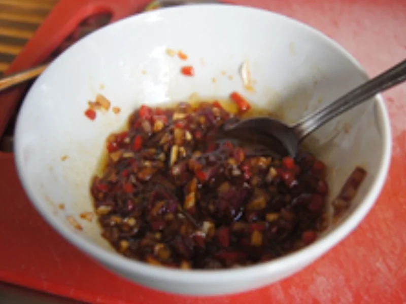 Rezept: Lachsfilet mit Mangoldgemüse und Pellkartoffeln Bild Nr. 5 Lachsfilet mit Mangoldgemüse und Pellkartoffeln - Rezept - Bild Nr. 5