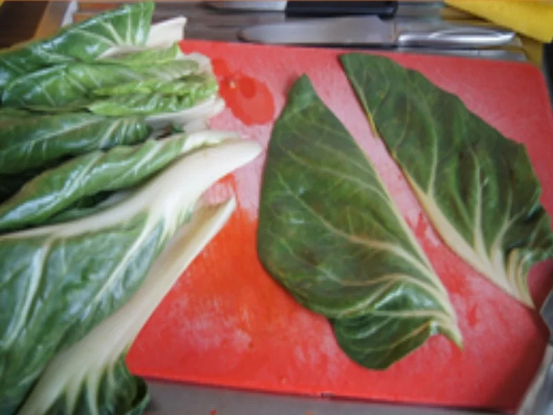 Rezept: Lachsfilet mit Mangoldgemüse und Pellkartoffeln Bild Nr. 12 Lachsfilet mit Mangoldgemüse und Pellkartoffeln - Rezept - Bild Nr. 12