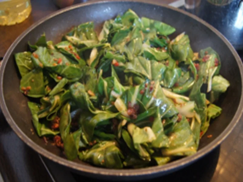 Rezept: Lachsfilet mit Mangoldgemüse und Pellkartoffeln Bild Nr. 17 Lachsfilet mit Mangoldgemüse und Pellkartoffeln - Rezept - Bild Nr. 17