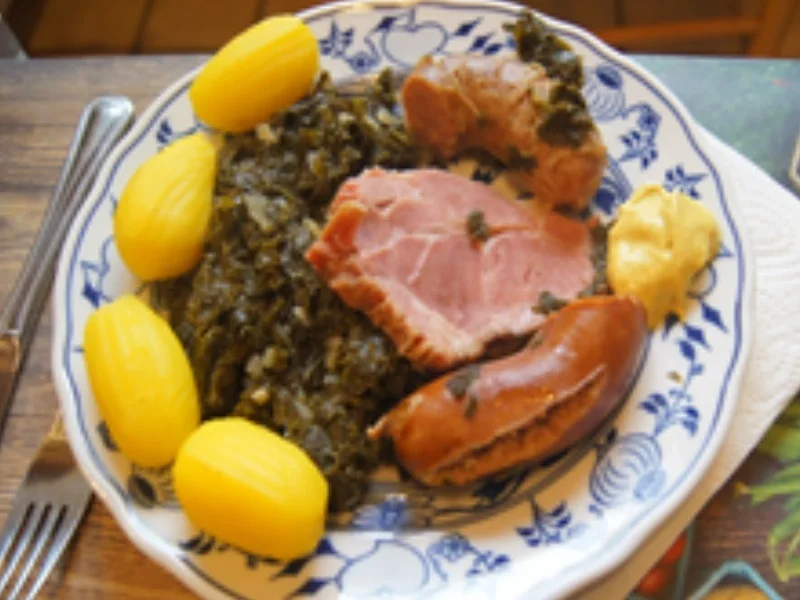 Grünkohl 2021 mit Kassler Nacken, Bregenwurst und Salzkartoffeln - Rezept - Bild Nr. 20