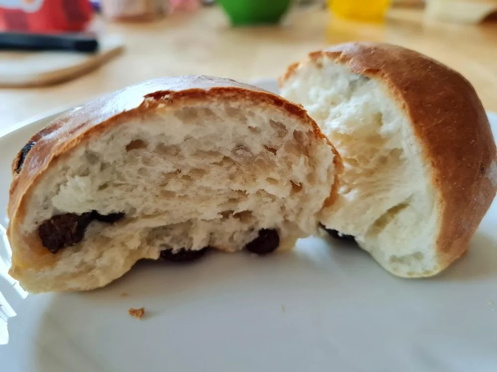 Rosinenbrötchen - Rezept - Bild Nr. 14890