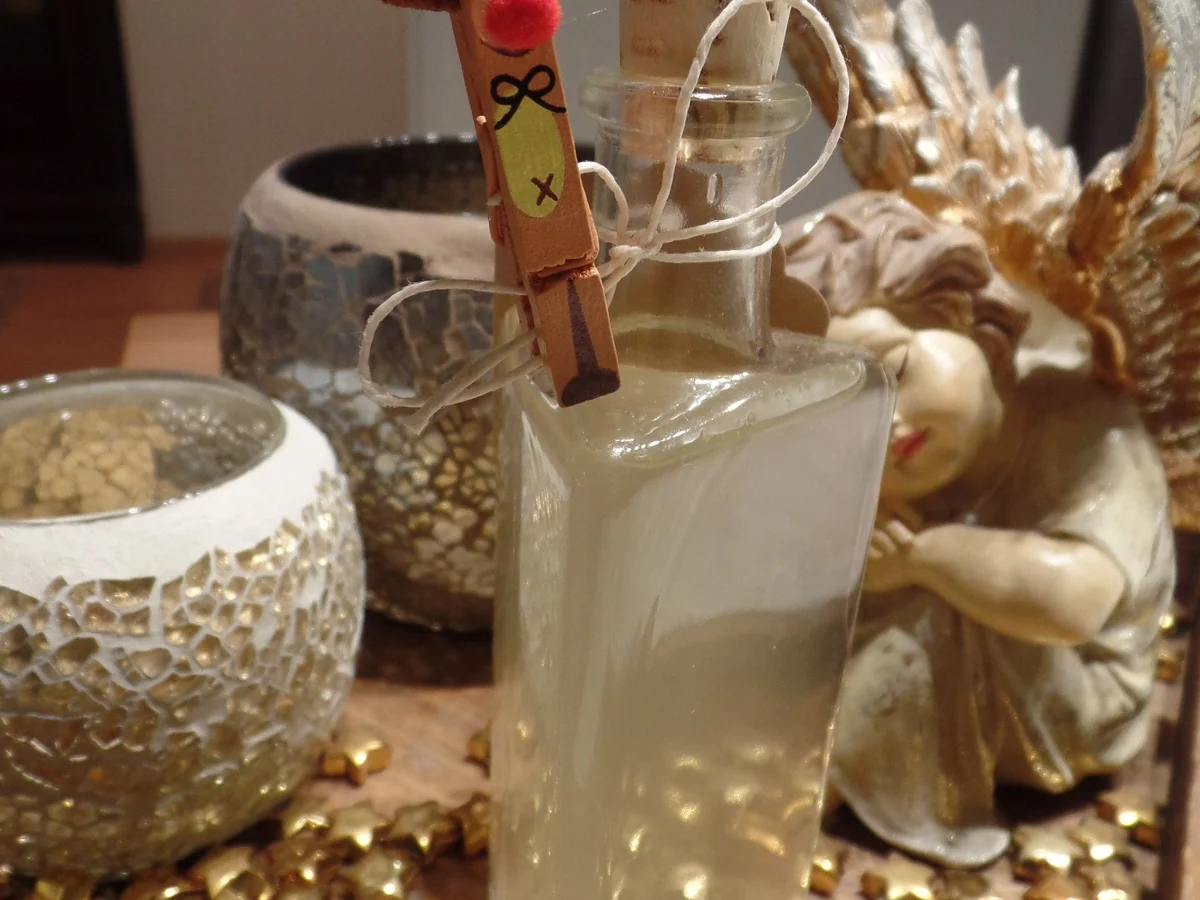 Rezept: Zitronen-Ingwer-Likör Bild Nr. 14892 Zitronen-Ingwer-Likör - Rezept - Bild Nr. 14892