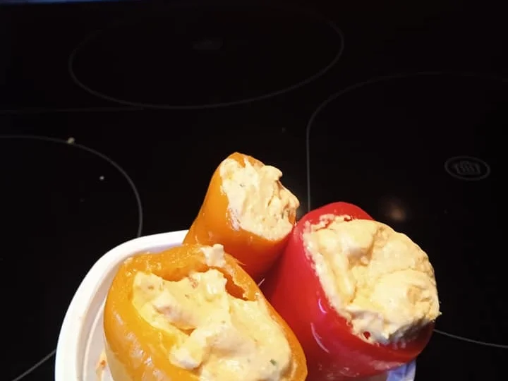 Rezept: Spitzpaprika mit Frischcreme gefüllt Bild Nr. 14893 Spitzpaprika mit Frischcreme gefüllt - Rezept - Bild Nr. 14893