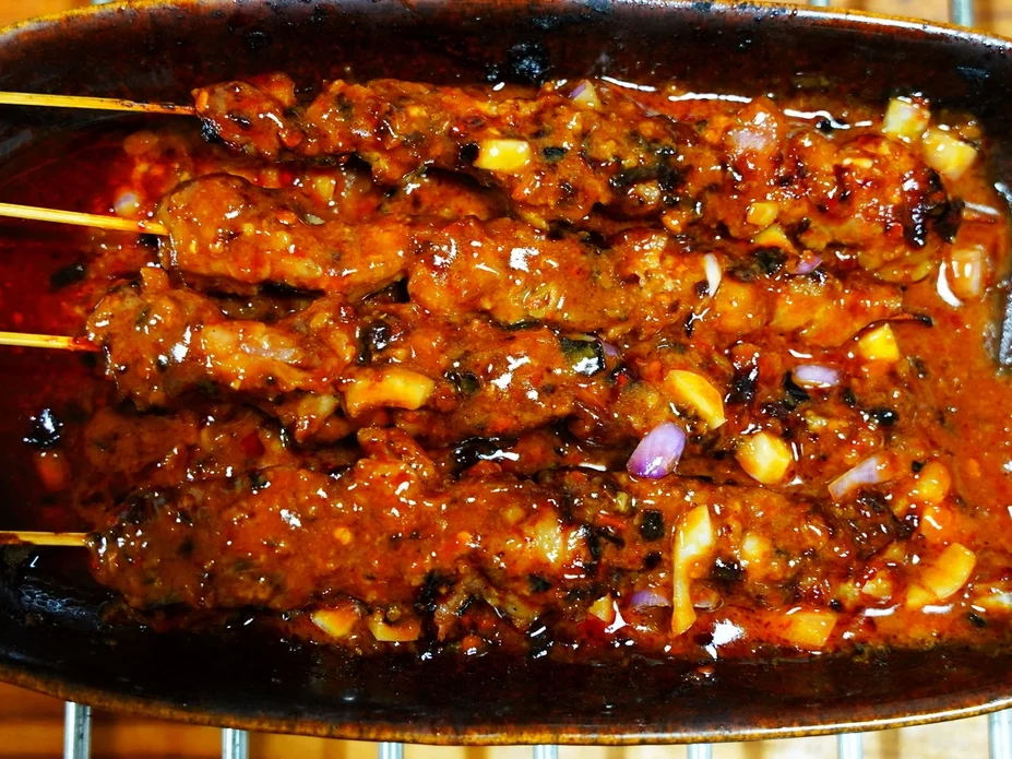 Rezept: Schweinefleischspieße auf Madura-Art Bild Nr. 14895 Schweinefleischspieße auf Madura-Art - Rezept - Bild Nr. 14895