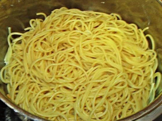 Spaghetti mit scharfer Bolognese - Rezept - Bild Nr. 14926