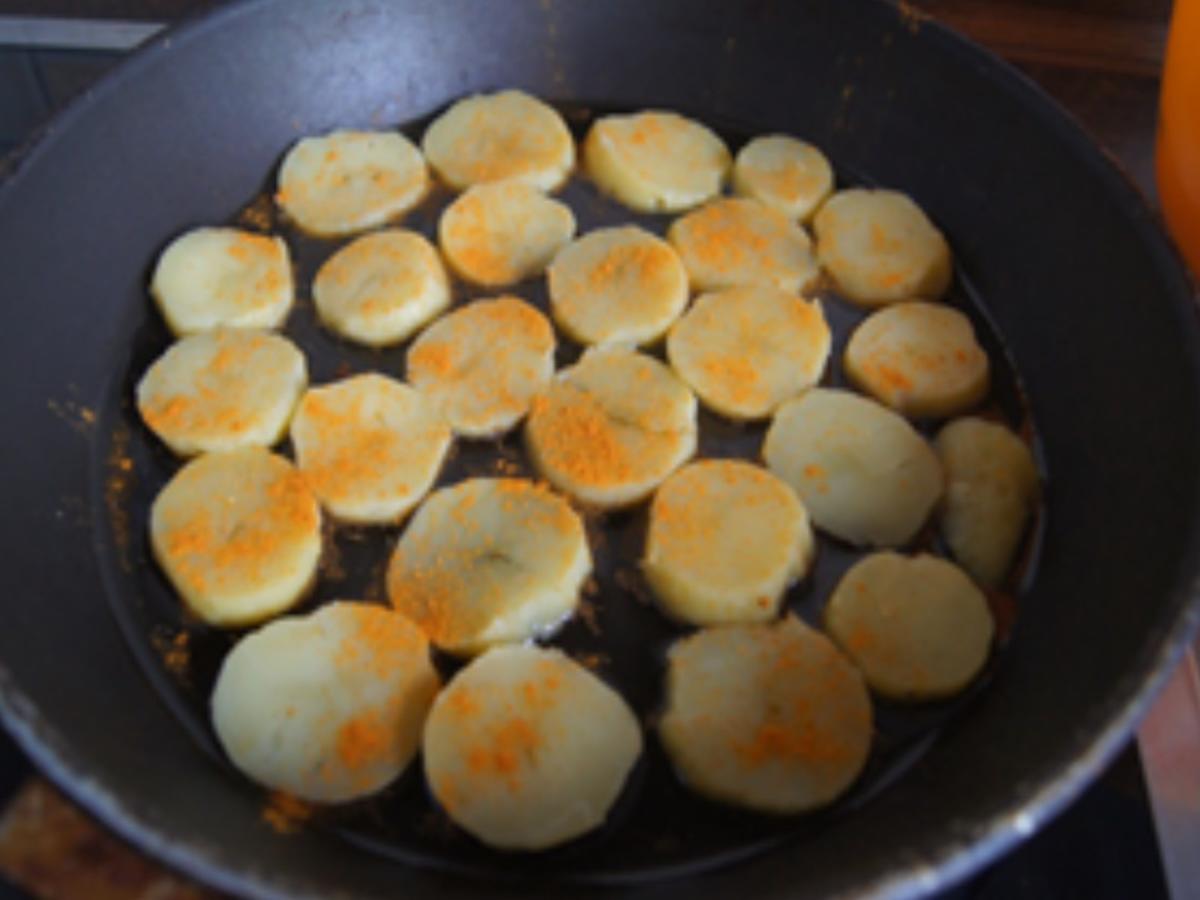 Krosse Bratkartoffeln mit Sülze vom Bauernhof - Rezept - Bild Nr. 9