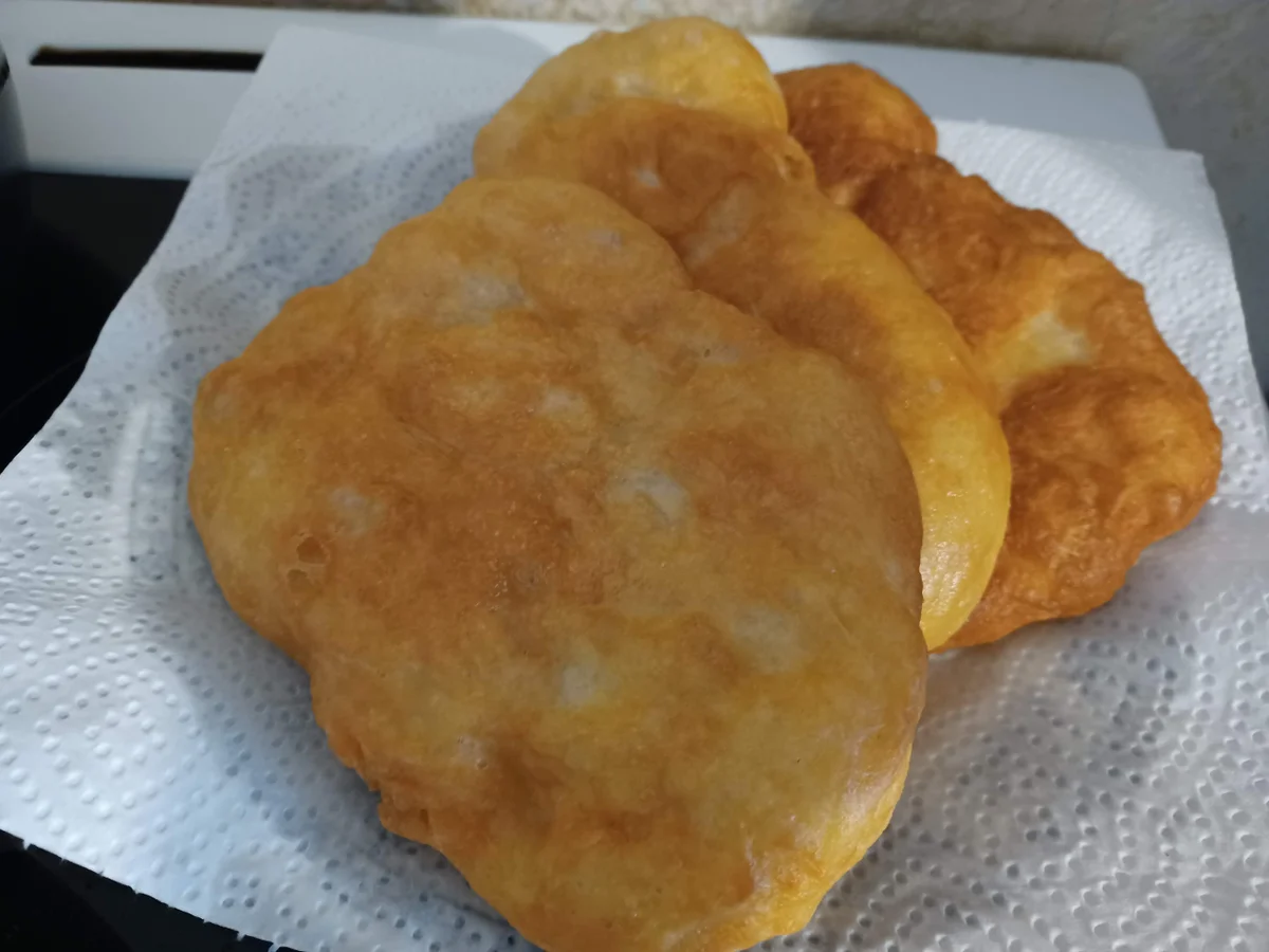 Champignonpfanne und Langos zur kochbar Challenge November 2021 - Rezept - Bild Nr. 14953