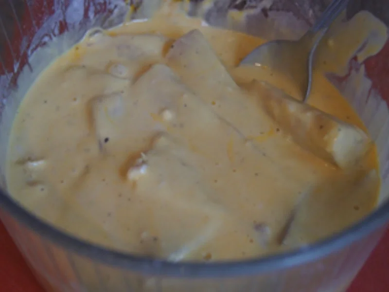 Knusper-Seelachsfilet mit Paprikagemüse und Sellerie-Kartoffel-Stampf - Rezept - Bild Nr. 14943