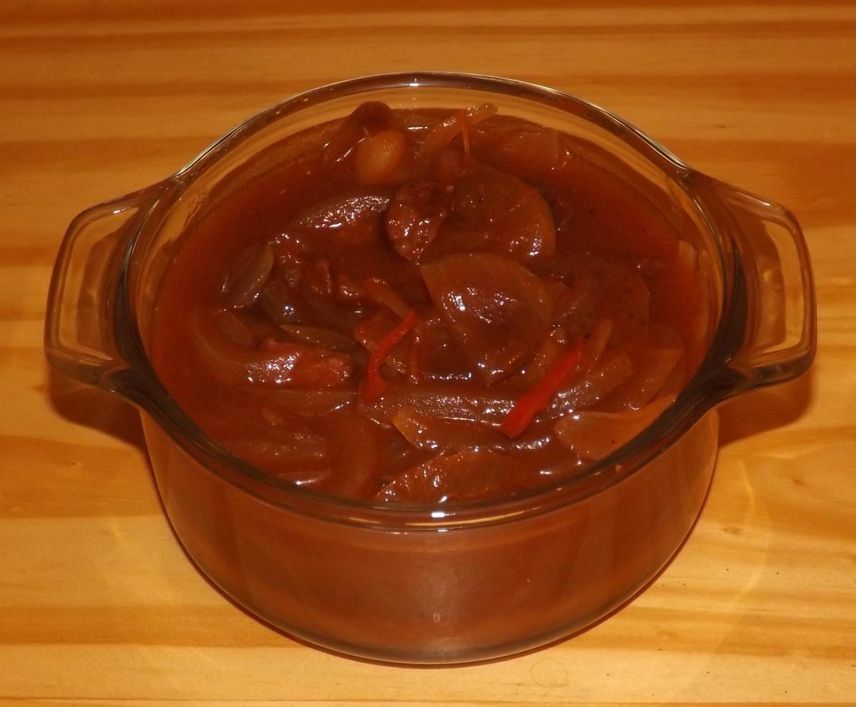 Pikante Zwiebel-Peperoni-Sauce mit Orangennote - Rezept - Bild Nr. 2