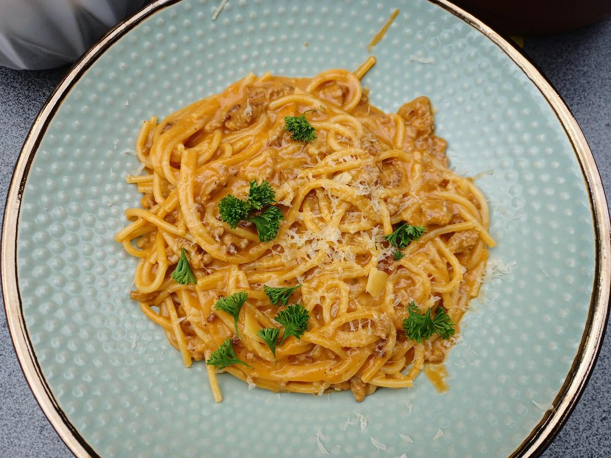 Spaghetti mit Hackfleischsoße - Rezept - Bild Nr. 14943