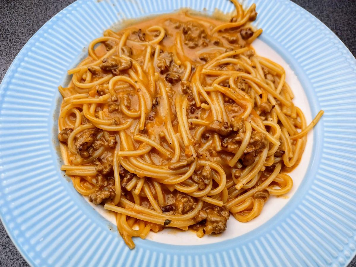 Spaghetti mit Hackfleischsoße - Rezept - Bild Nr. 14944