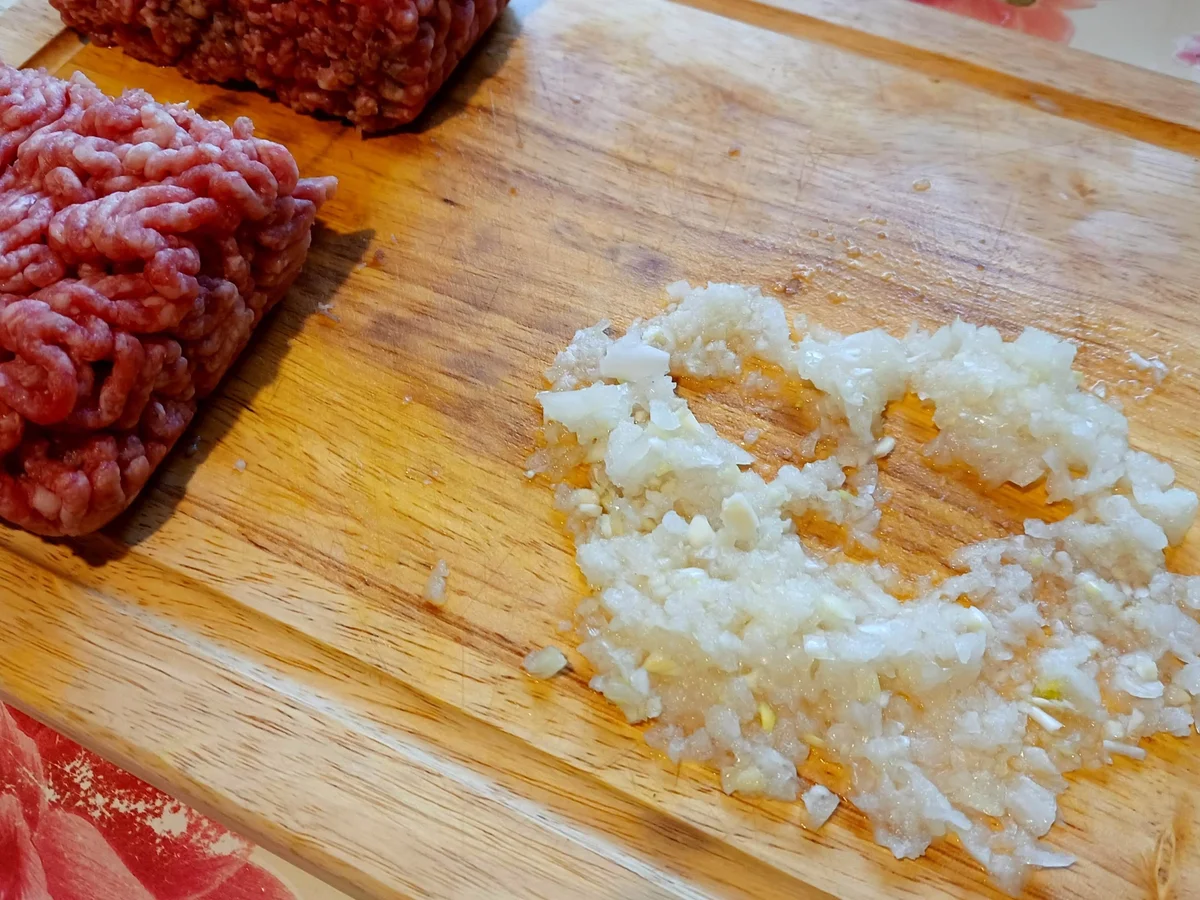 Spaghetti mit Hackfleischsoße - Rezept - Bild Nr. 14946