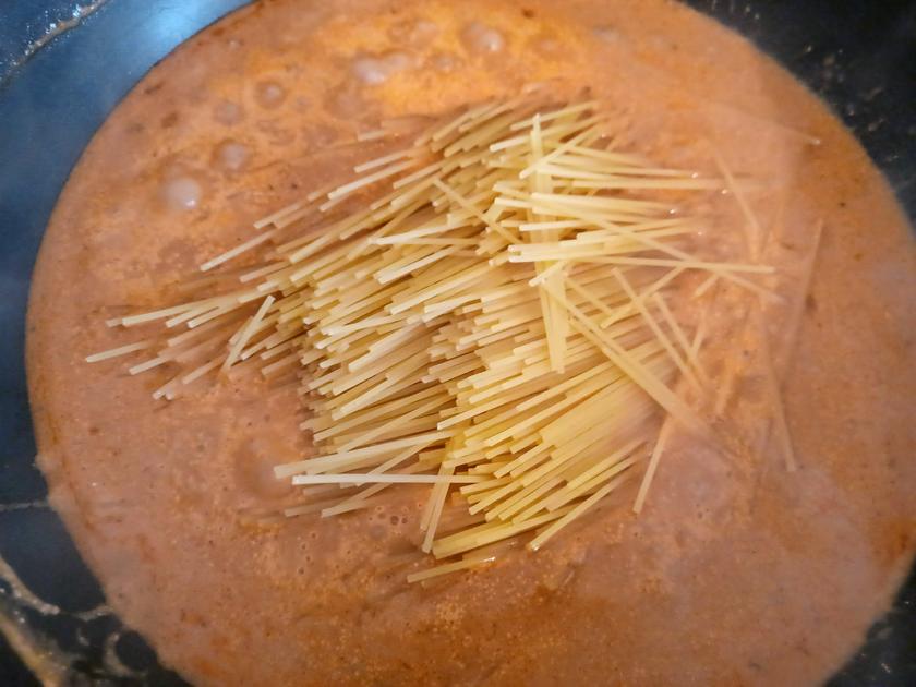 Spaghetti mit Hackfleischsoße - schnell &amp; einfach - von loewe_bs