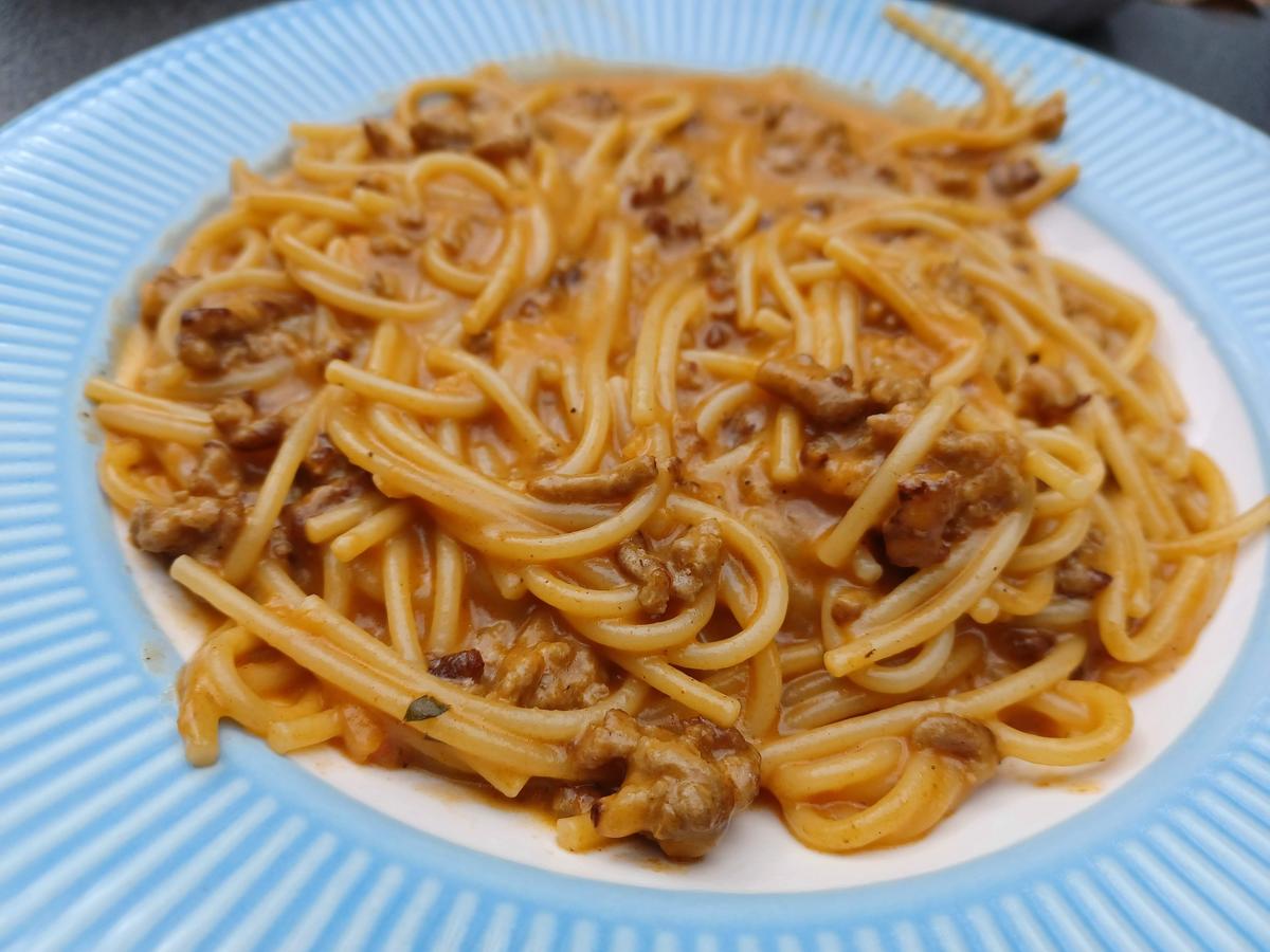 Spaghetti mit Hackfleischsoße - schnell &amp; einfach - von loewe_bs