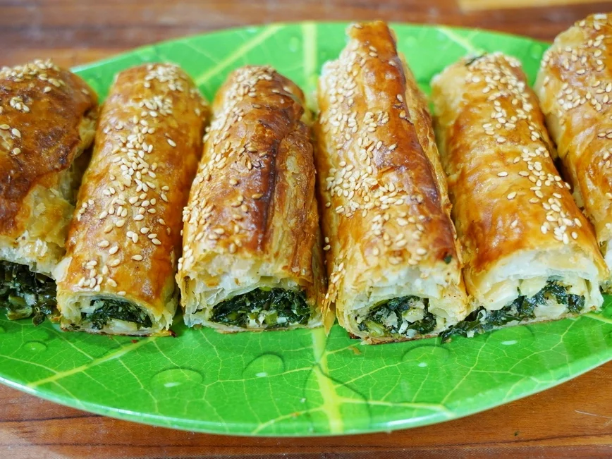 Rezept: Kretische Spinatpasteten mit Fertig-Blätterteig Bild Nr. 14948 Kretische Spinatpasteten mit Fertig-Blätterteig - Rezept - Bild Nr. 14948