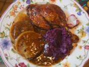 Entenkeule mit Sauce, Apfelrotkohl und Semmelknödel - Rezept - Bild Nr. 2